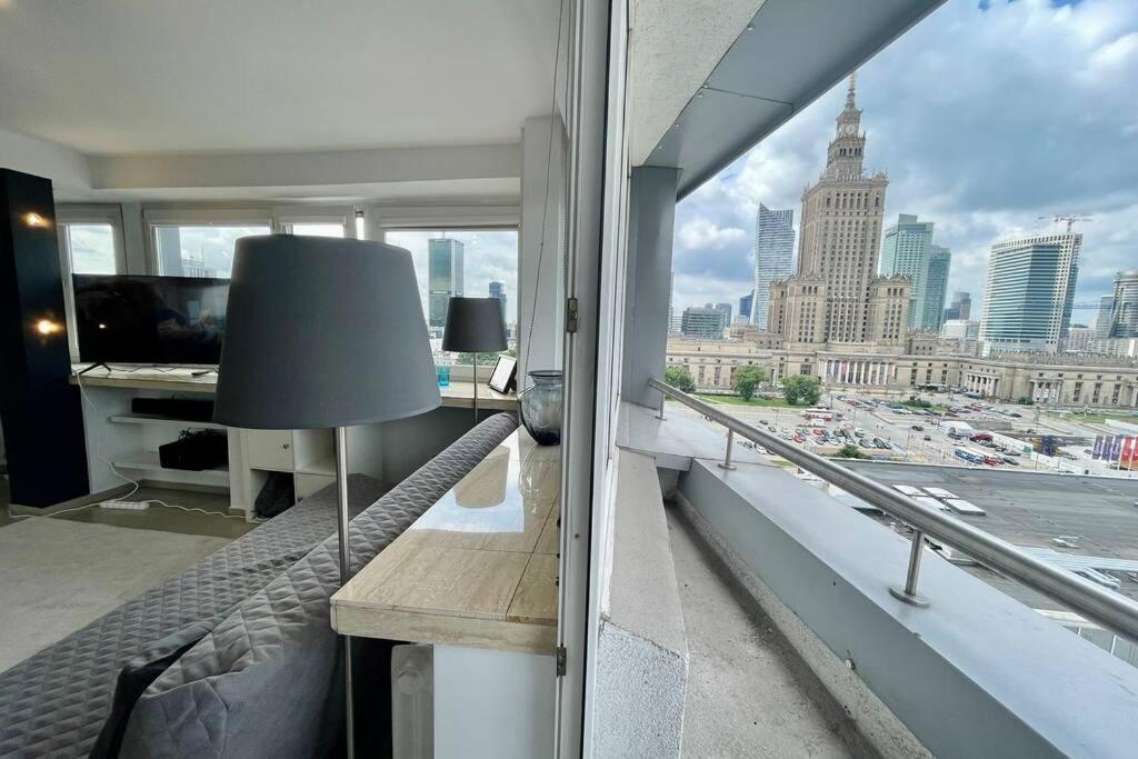 Sawa Apartment 2Xmetro Wifi 500 Mbs 50'Tv Netflix Hbo Appletv+ Варшава Екстер'єр фото