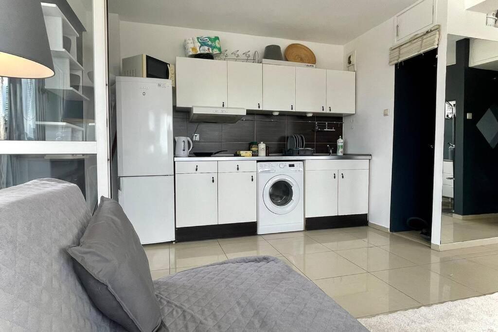 Sawa Apartment 2Xmetro Wifi 500 Mbs 50'Tv Netflix Hbo Appletv+ Варшава Екстер'єр фото