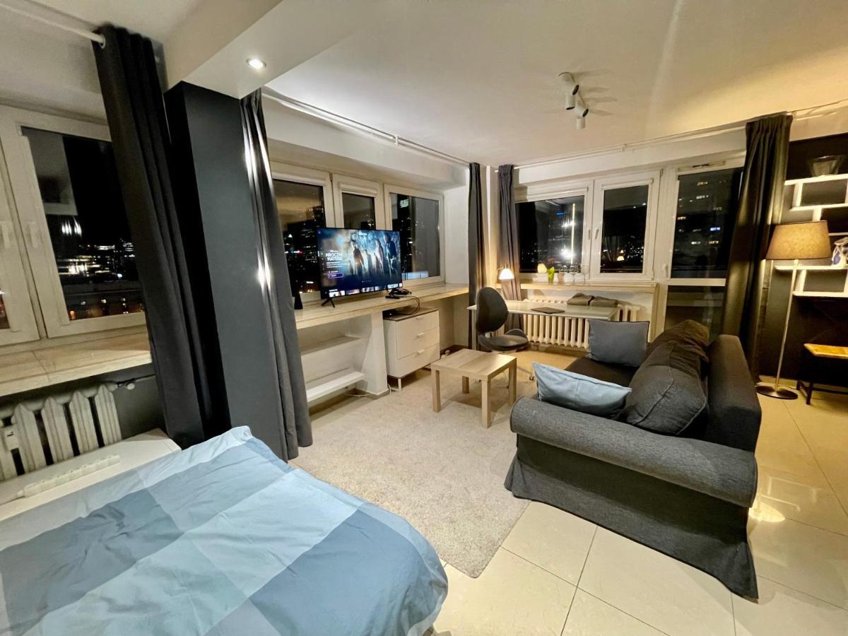 Sawa Apartment 2Xmetro Wifi 500 Mbs 50'Tv Netflix Hbo Appletv+ Варшава Екстер'єр фото